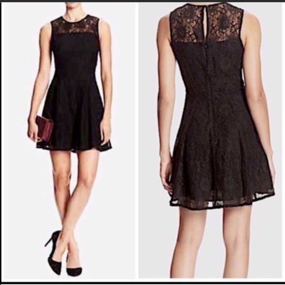 Banana Republic Dresses & Skirts - Banana Republic Black Lace Dress